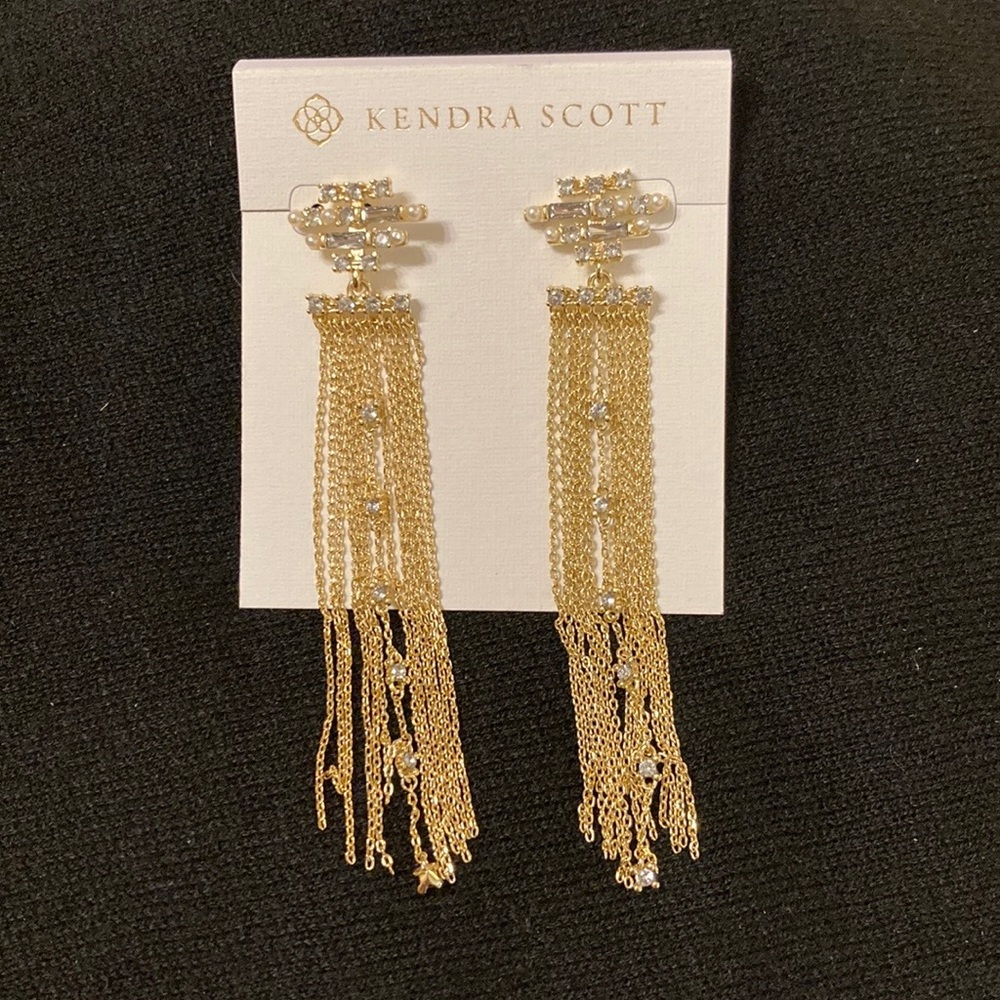 NWT Kendra Scott Madelyn gold tassel earring